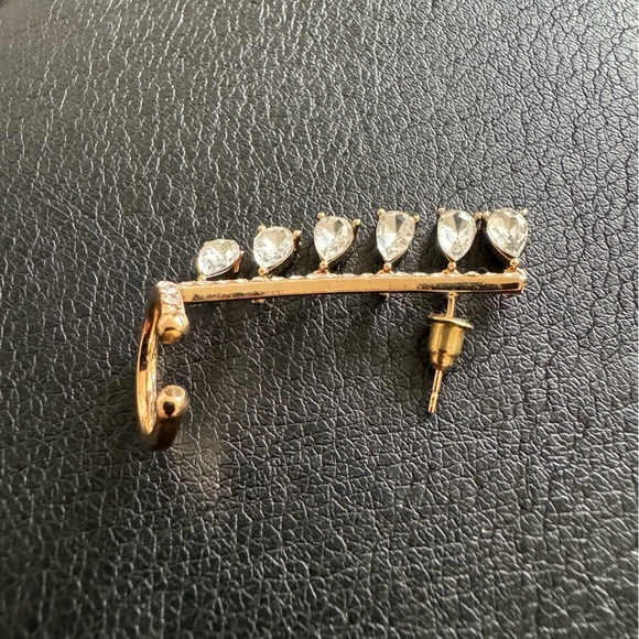 Gold Ear Jacket - Picture 4 of 6